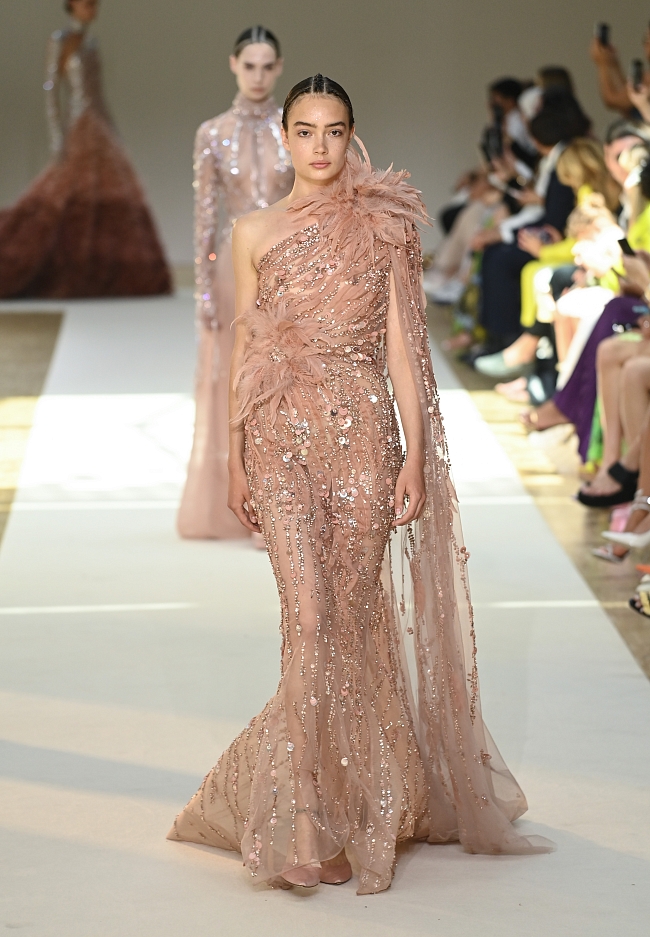 Elie Saab Couture осень-зима 2022/23 фото № 1