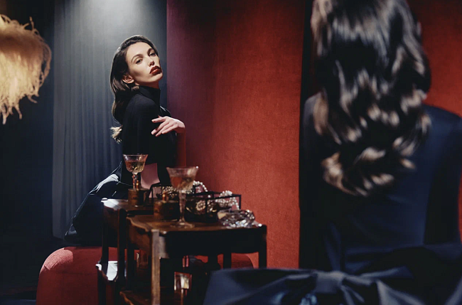 Fashion-дайджест: новогодняя коллекция AUTENTIMENTS, NUME x KALMANOVICH и другие новости фото № 8