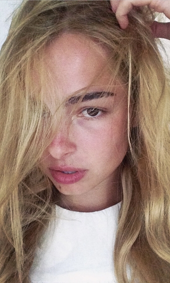 it girl энциклопедия: от джейн биркин до эддисон рей фото № 16 It girl энциклопедия: от Джейн Биркин до Эддисон Рей фото № 16