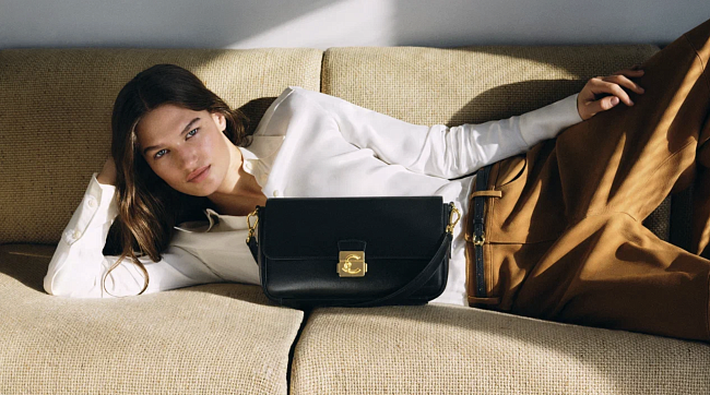 Fashion-дайджест: новая коллекция Coccinelle, показ ELISABETTA FRANCHI и другие новости фото № 3