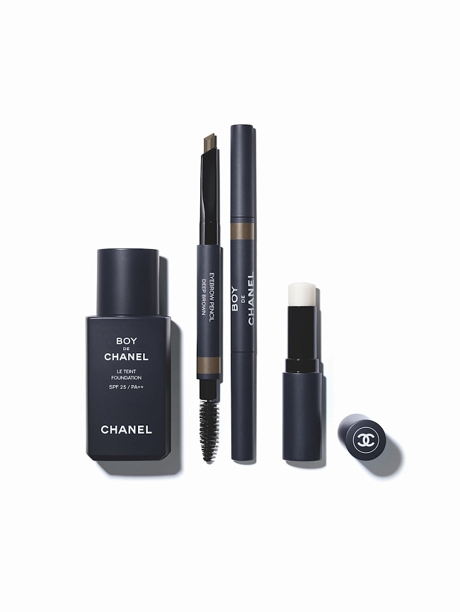 Chanel представили революционную коллекцию макияжа для мужчин фото № 3