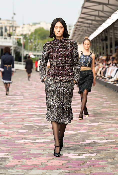 Chanel Haute Couture осень-зима 2023/24 фото № 12