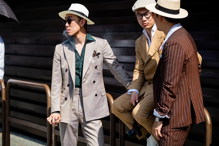 Стритстайл: самые стильные и красивые мужчины на Pitti Uomo 2020 фото № 4