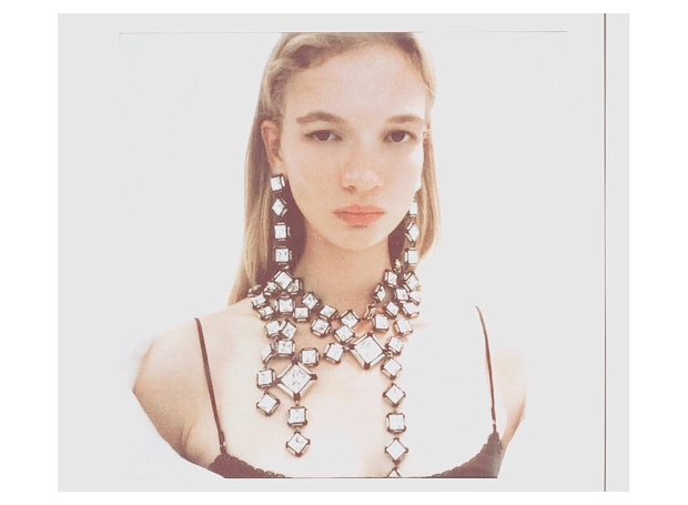 Бьюти-дайджест: 25-летие Keune Haircosmetics, коллаборация myTAUI х  Shape it!, палетка теней  Dear Dahlia 