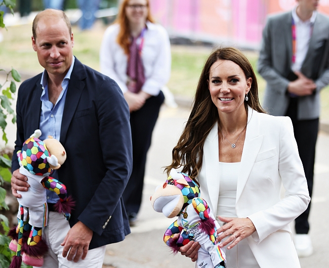 Кейт Миддлтон и принц Уильям с дочерью Шарлоттой фото № 1