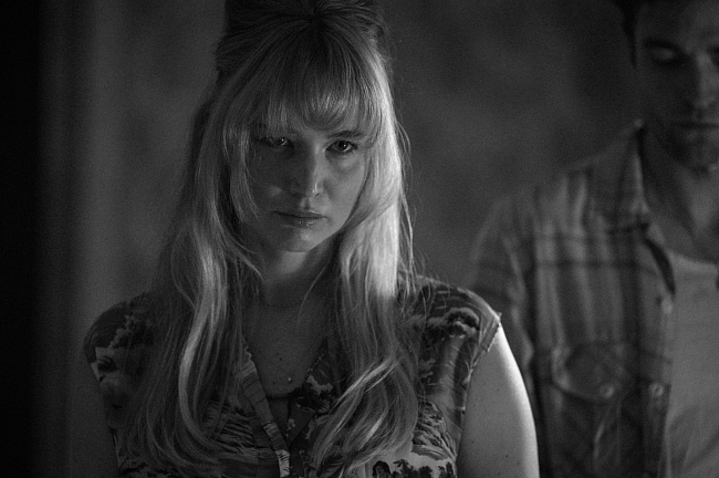 Дженнифер Лоуренс и Роберт Паттинсон — о фильме «Умри, моя любовь», химии в кадре и родительстве фото № 6