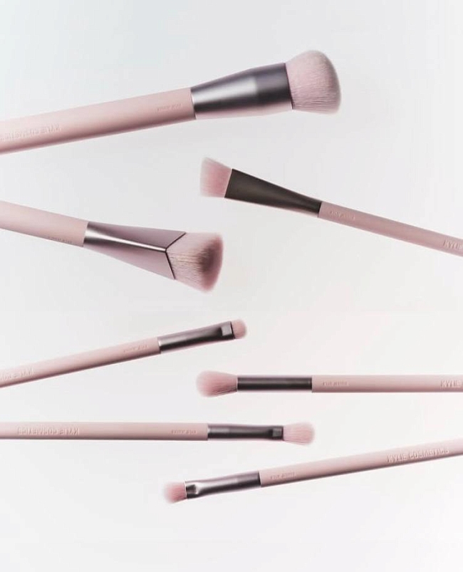 @kyliecosmetics фото № 4