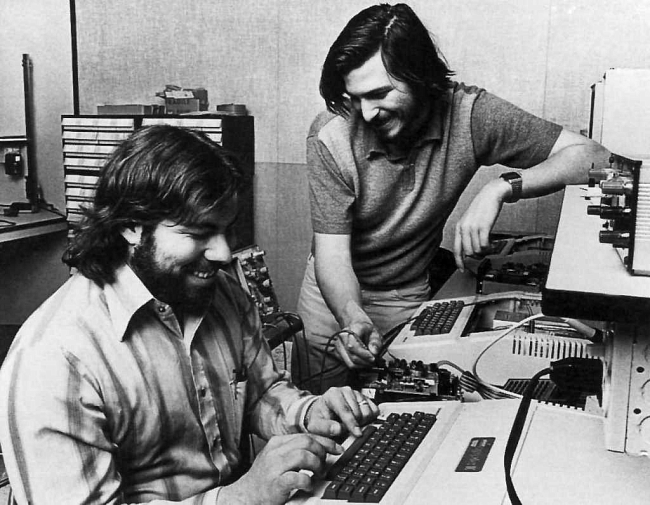 Стив Джобс и Стив Возняк, 1981 год фото № 2