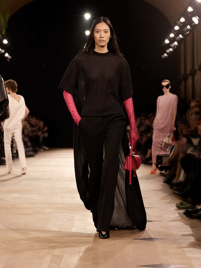 Balenciaga фото № 5