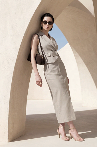 Скульптуры, контрасты и атлантический бриз: 5 показов Московской недели моды фото № 9