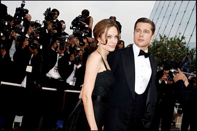 Анджелина Джоли и Брэд Питт официально не состоят в отношениях фото № 1