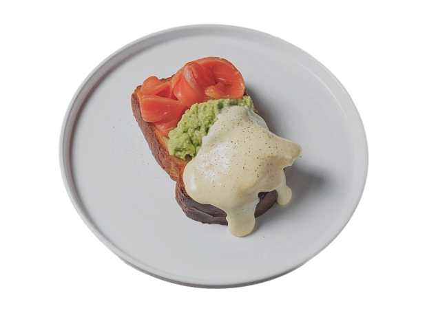 Гастро-неделя: завтраки в Share Bistro, Jun x Dassai Dinner и новинки в столичном SAVIV