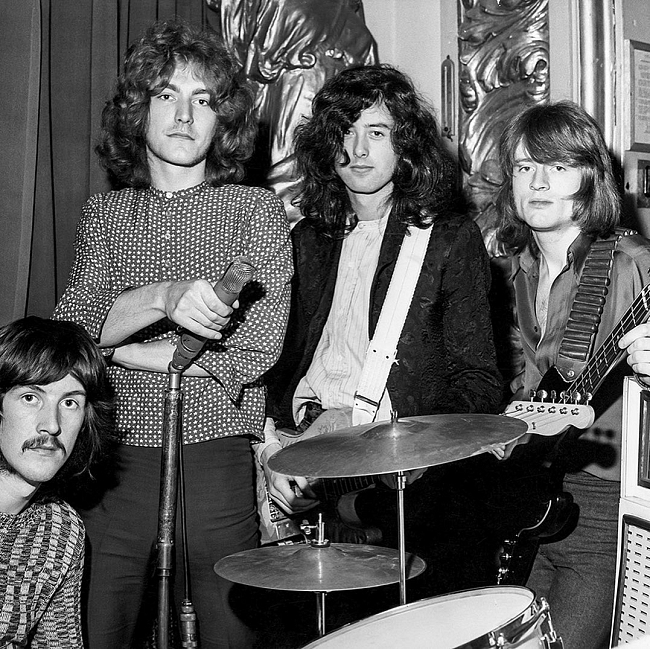 плейлист недели: культовые треки led zeppelin, которые навсегда останутся в истории музыки фото № 2 @ledzeppelin фото № 2