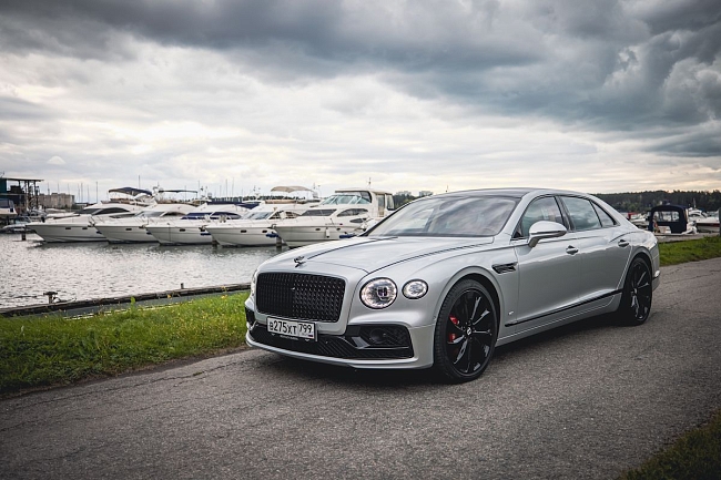 Bentley Flying Spur V8 фото № 4
