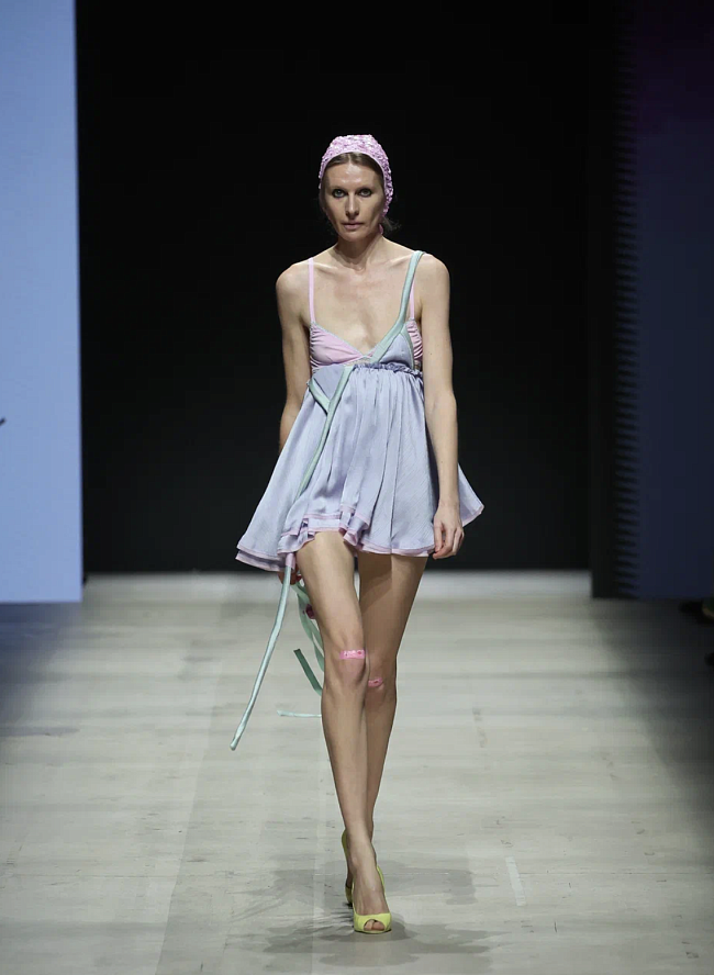 10 вещей с Московской недели моды, которые станут базой летнего гардероба фото № 6