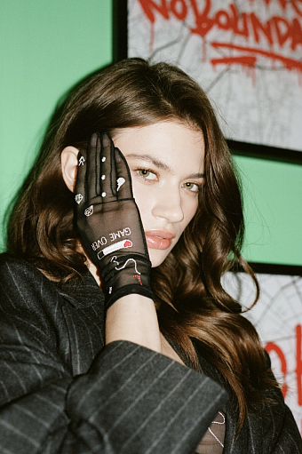 Российский бренд тату-перчаток Glove.me выпустил новую коллекцию фото № 7