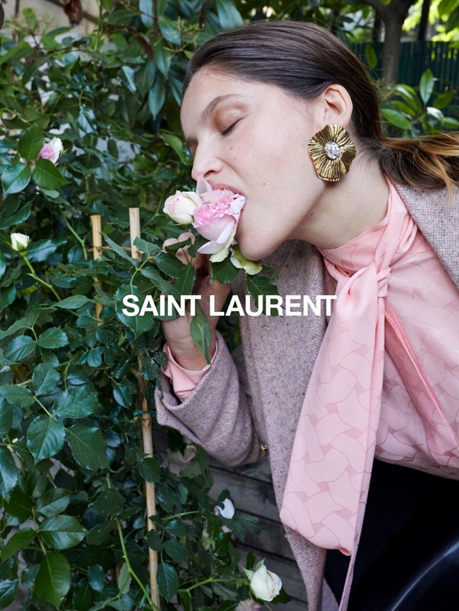 Летиция Каста в рекламной кампании Saint Laurent фото № 2