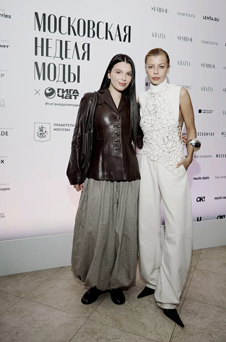 Мария Червоткина и Лина Дембикова фото № 7 Мария Червоткина и Лина Дембикова фото № 7