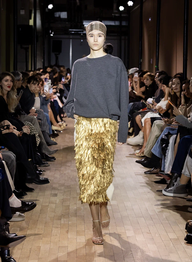 10 вещей с Московской недели моды, которые станут базой летнего гардероба фото № 3