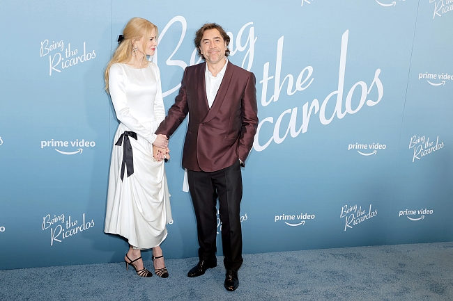 Николь Кидман и Хавьер Бардем на нью-йоркской премьере фильма «Быть ​​Рикардо» в Линкольн-центре, 2 декабря 2021 года фото № 1