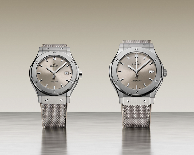 Серия Hublot Classic Fusion Essential меняет цвет на серо-бежевой фото № 2