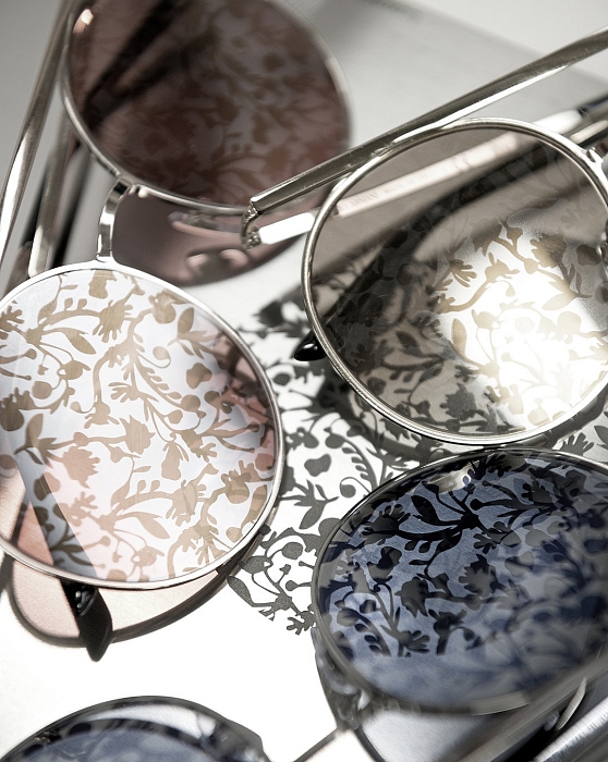 Вот так весна! Солнечные очки Giorgio Armani с цветами на стеклах фото № 5