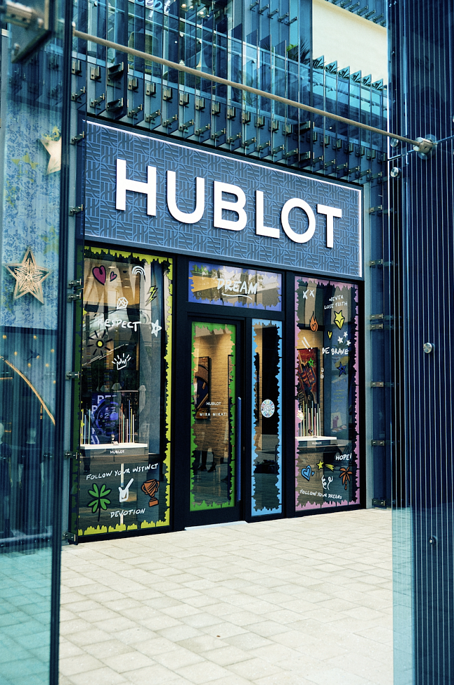 Искусство и футбол: Hublot собрал гостей и амбассадоров в Майами фото № 5