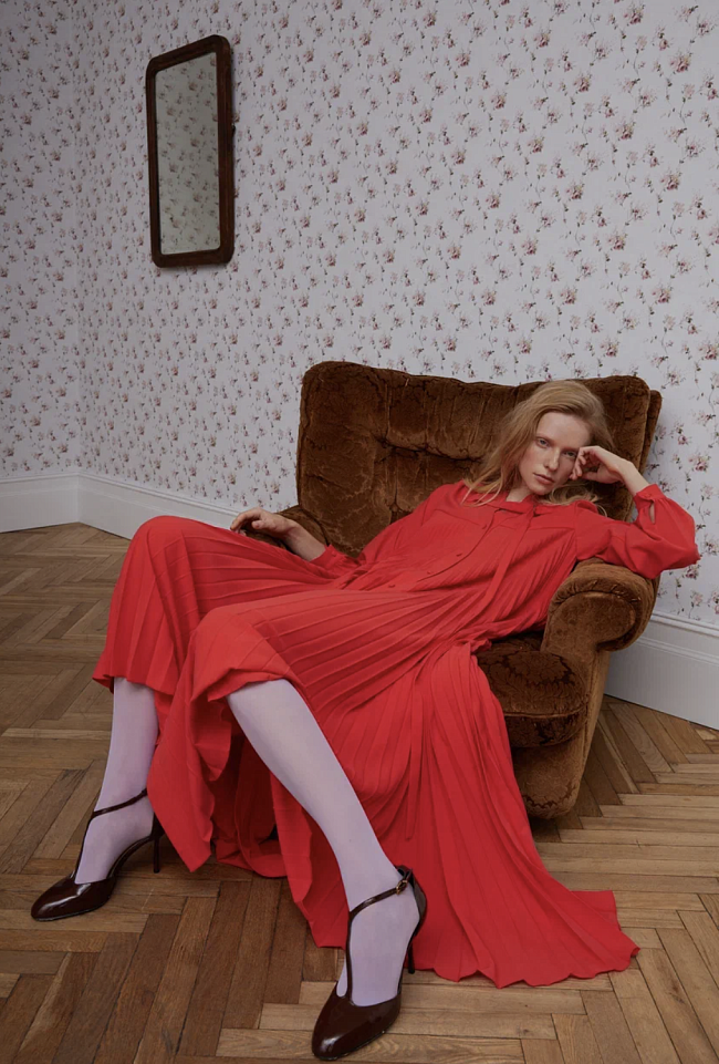 Fashion-дайджест: новая коллекция Kalmanovich, осенняя капсула Re-Look Furs и другие новости фото № 13
