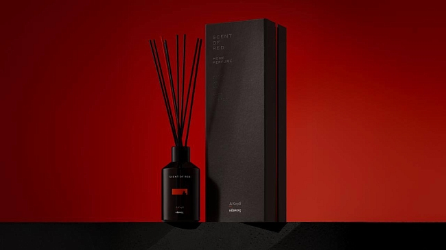 Бьюти-дайджест: Сыворотка для сияния лица Clarins, продукты для прикорневого объема KEVIN.MURPHY, премиальная линия антивозрастного ухода THALION фото № 4
