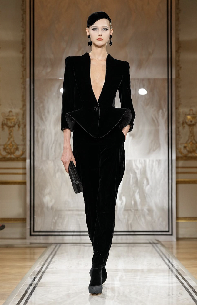 Giorgio Armani Privé фото № 8