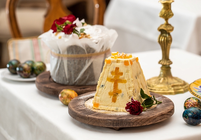 готовимся к пасхе: где купить самые вкусные куличи в москве фото № 4 Готовимся к Пасхе: где купить самые вкусные куличи в Москве фото № 4