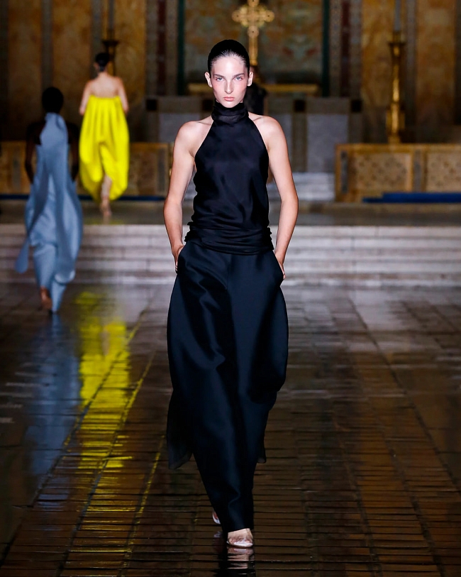 prabalgurung.com фото № 2