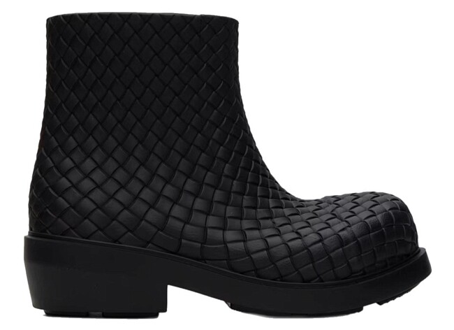 Wishlist! Резиновые сапоги Bottega Veneta, десертная тарелка Arsha Studio, кольцо Milou на мизинец и другие хотелки Анастасии Успенской фото № 2