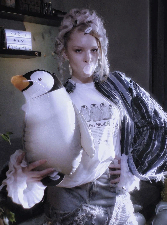 Fashion-дайджест: новогодняя коллекция FURLA, GRATE x CHOUX и другие новости фото № 15