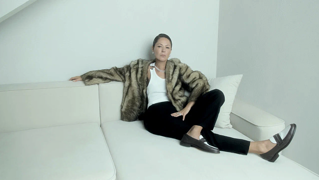 Елена Лядова: «Жизнь — это действие. И действие это бесконечно, поэтому мы трансформируемся ежедневно» фото № 8