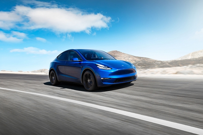 Свершилось: Илон Маск представил новую Tesla Model Y фото № 3