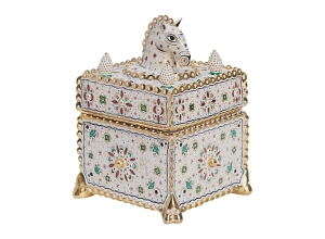 Interior-дайджест: новогодний дроп Pragma, BORK x SimpleWine и новая коллекция керамики Gourji 