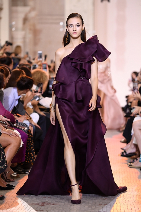 Фантастически красивые платья из коллекции Elie Saab Couture 2018/2019 фото № 10