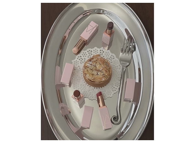 Lips. Необходимые продукты для губ на зиму