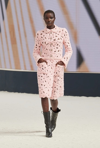 Chanel Couture осень-зима 2022/23 фото № 6