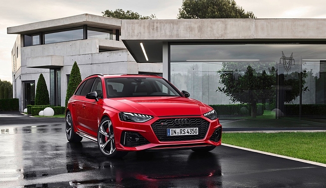 Новые Audi RS 4 Avant, Audi RS 5 Sportback и Audi RS 5 Coupé доступны для заказа в России фото № 2