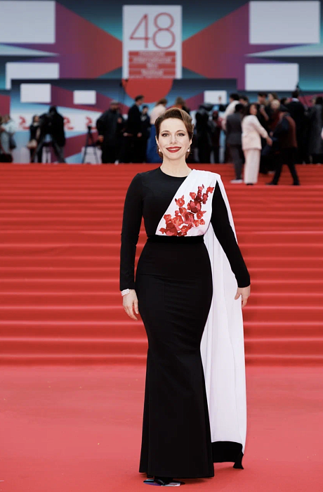 Екатерина Гусева в украшениях Mercury фото № 7