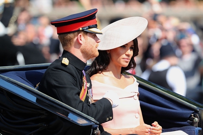 Принц Гарри и Меган Маркл на параде Trooping The Colour фото № 4