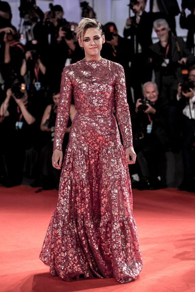 Кристен Стюарт в Chanel Couture, 2019 год фото № 25