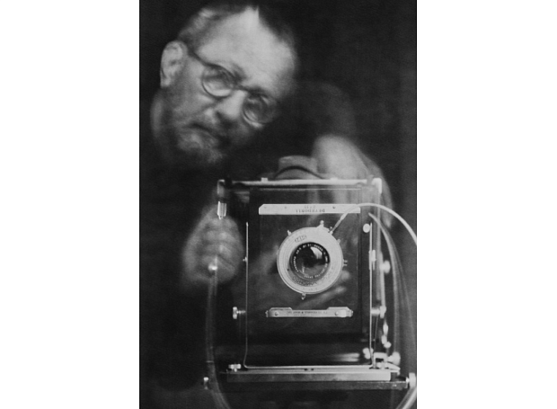 Театр имени Паоло Роверси: тень, свет и взгляд 