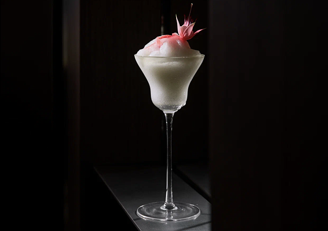 Гастро-неделя: гостевые бранчи в «Айне», FAKOSHIMA х Ron de Pipa и коктейльный спешл в Avero mio фото № 5