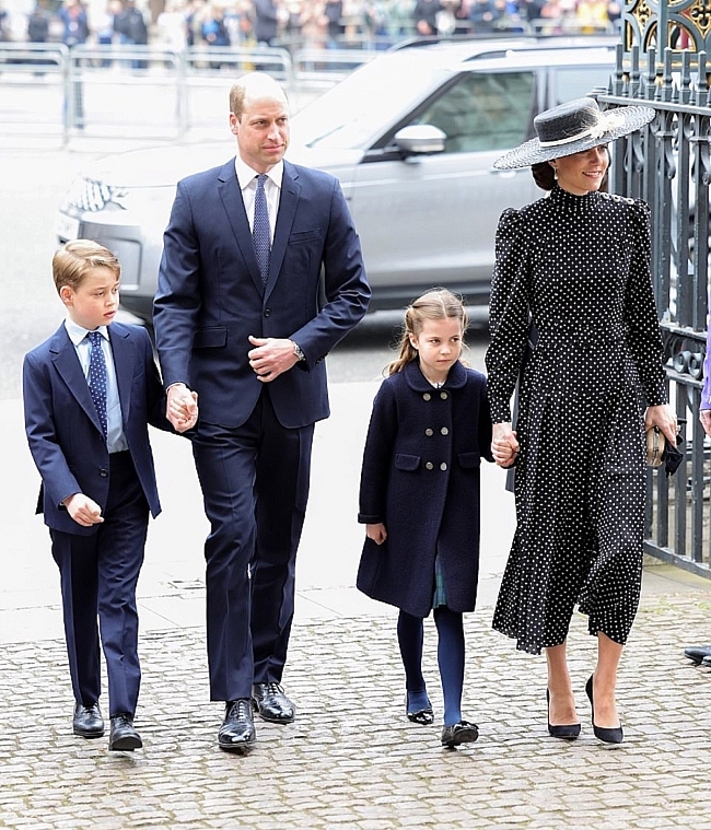 Принц Уильям, принц Джордж, принцесса Шарлотта и Кейт Миддлтон, 2022 год фото № 5