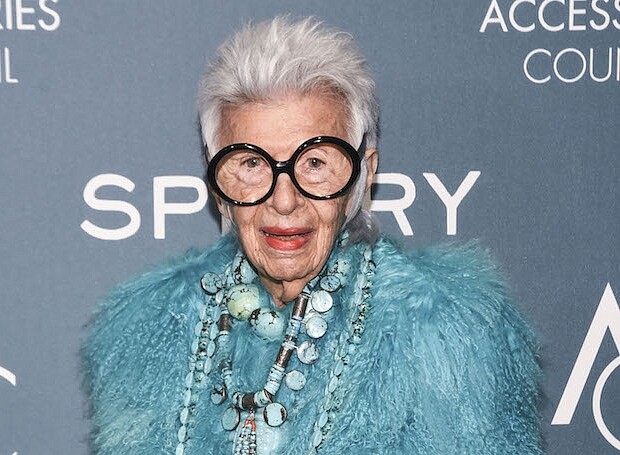 97-летняя Айрис Апфель подписала контракт с модельным агентством IMG 