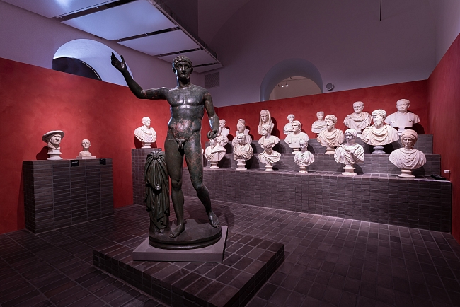 Bvlgari и Фонд Торлония открыли выставку греческого и римского искусства фото № 7