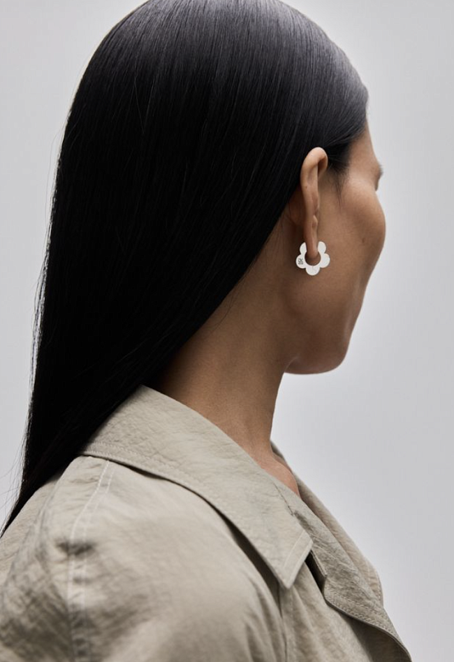 Модный дайджест: коллаборация Avgvst х J.Kim, весенняя коллекция STELMY и другие новости фото № 8